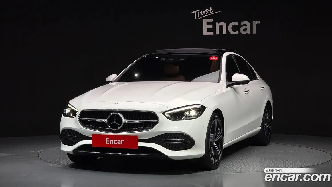 Mercedes-Benz C-Class — фото 1