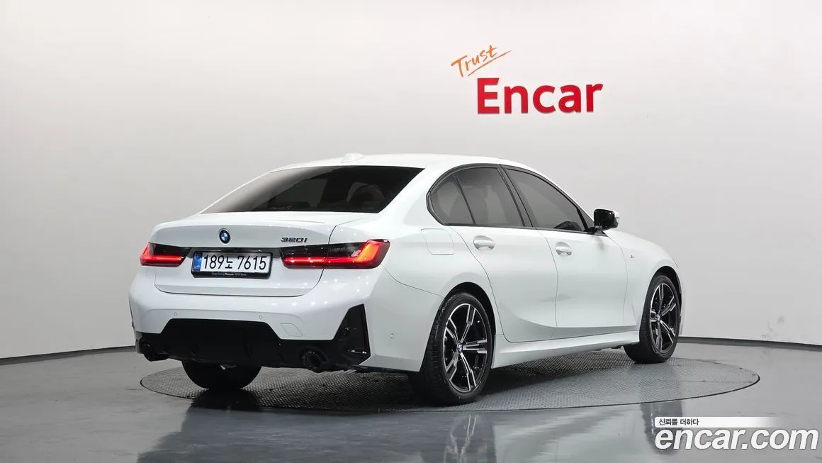 BMW 3-Series 2025 из KR, фото 3