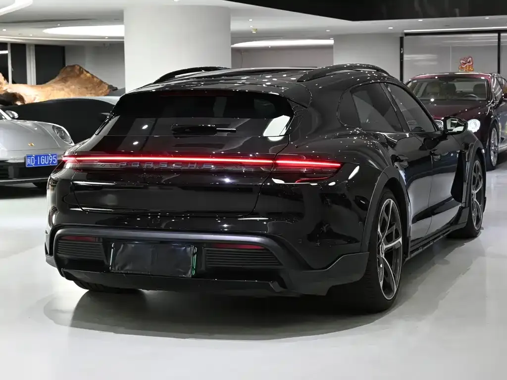 Porsche Taycan 2023 из CN, фото 5