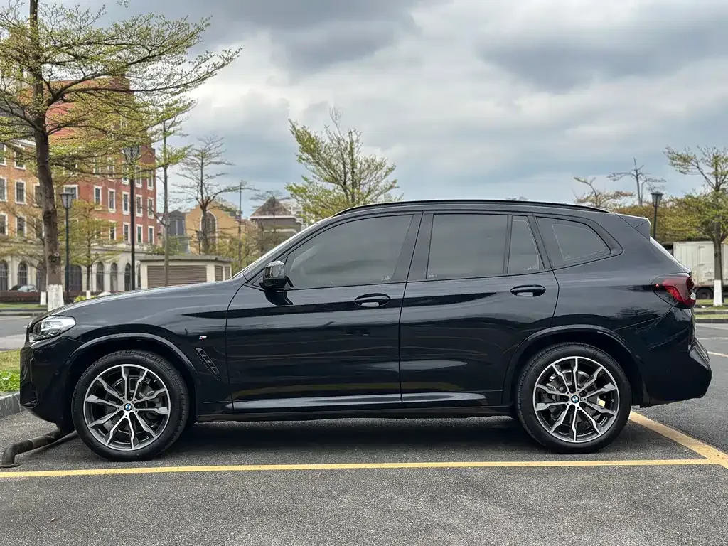 BMW X3 — фото 10