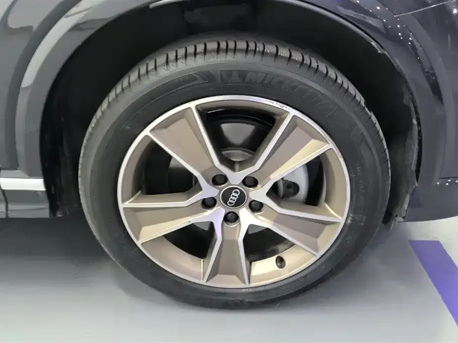 Audi Q2L 2023 из CN, фото 9