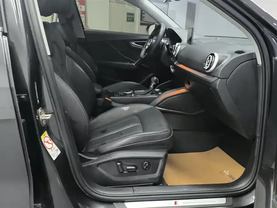 Audi Q2L 2023 из CN, фото 5