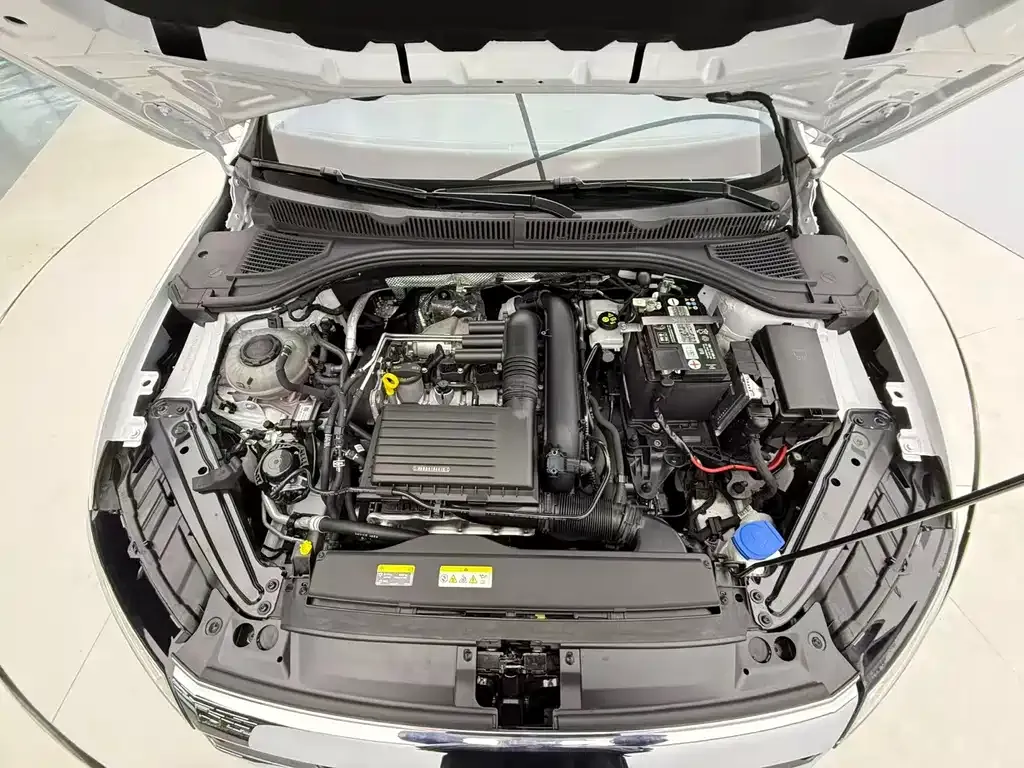 Volkswagen Sagitar 2022 из CN, фото 9