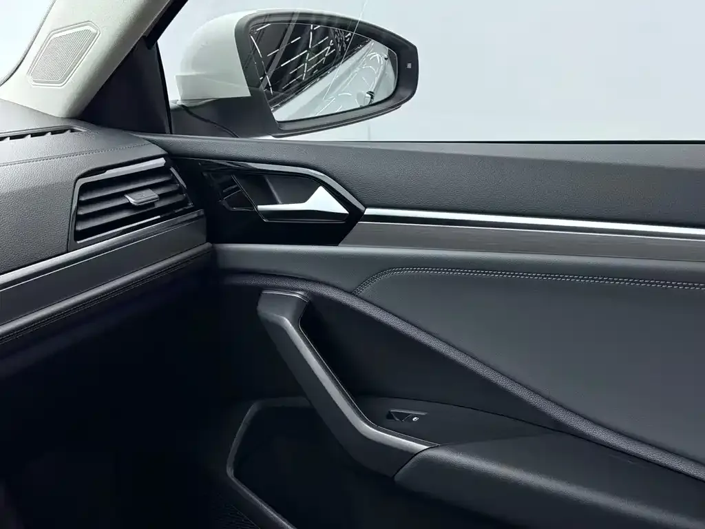 Volkswagen Sagitar 2022 из CN, фото 7