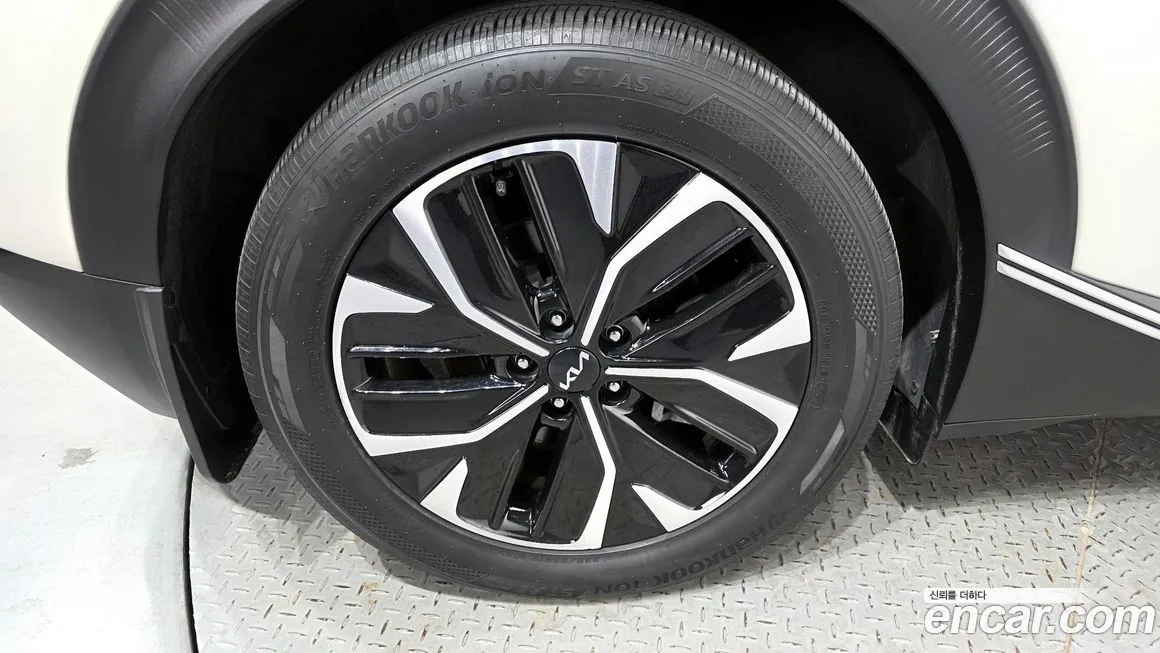 Kia EV6 2022 из KR, фото 9