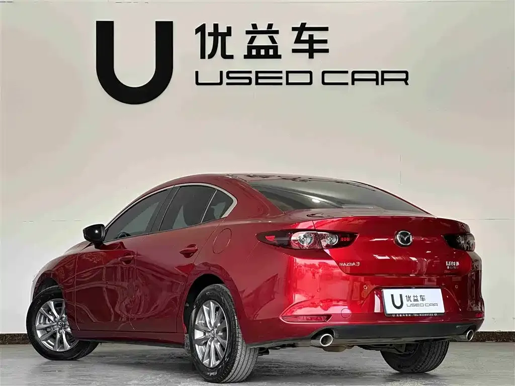 Mazda 3 Axela — фото 9