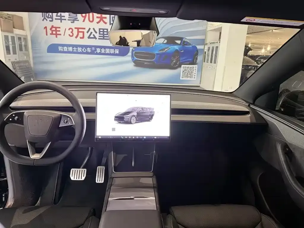 Tesla Model Y L — фото 4