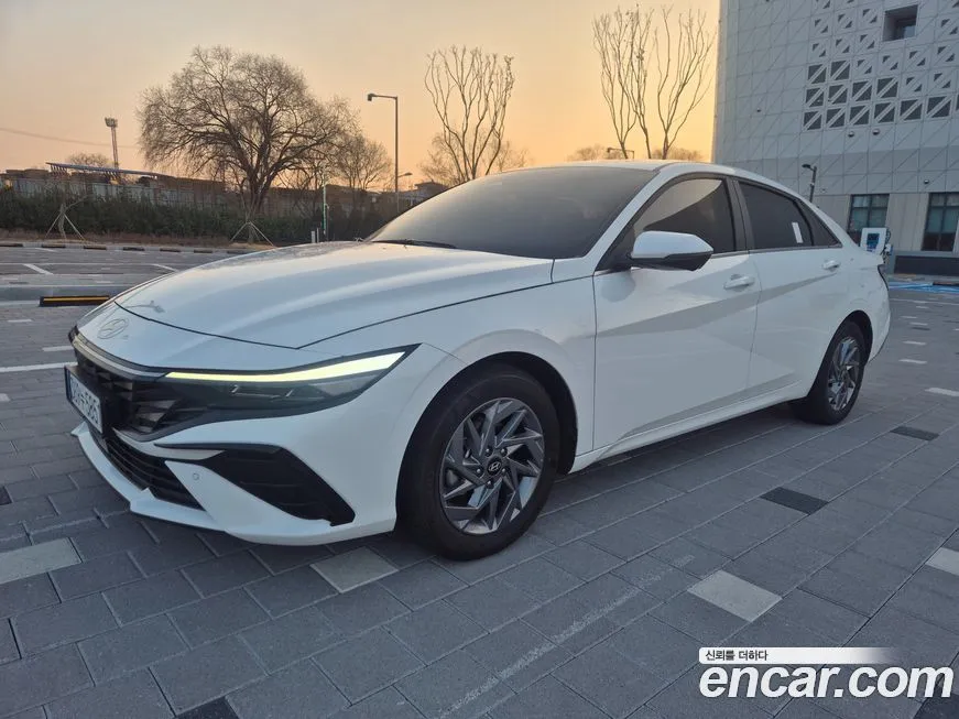 Hyundai AVANTE — фото 8
