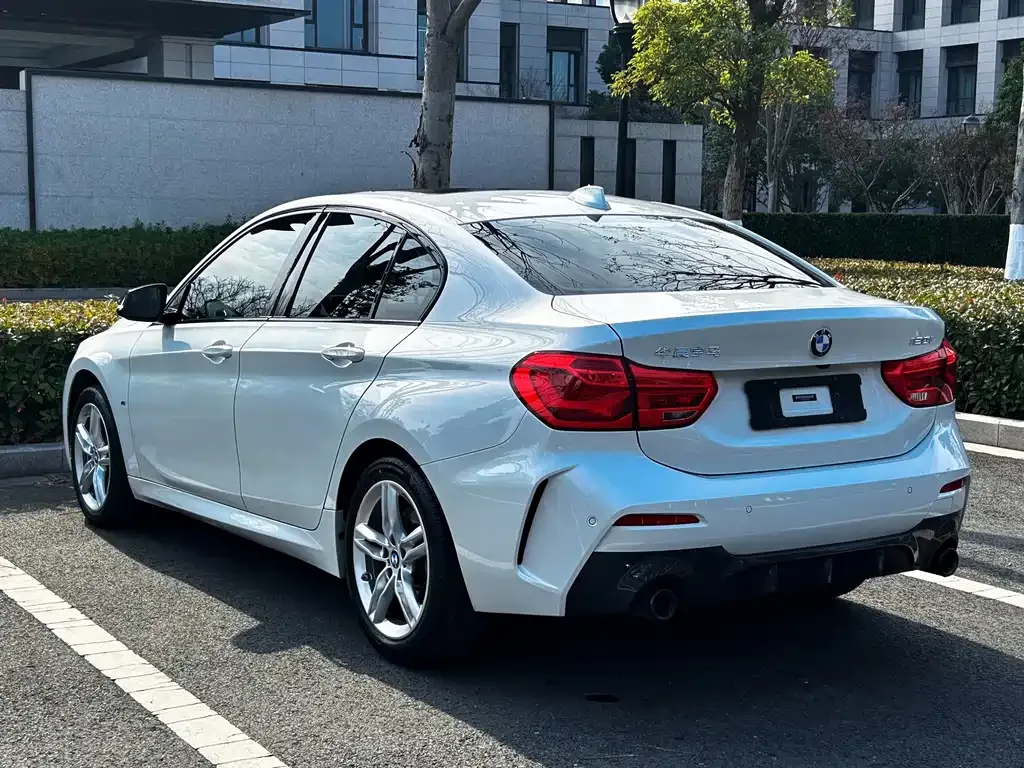 BMW 1 Series — фото 3