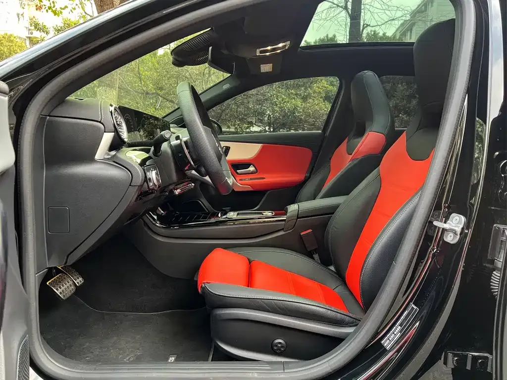 Mercedes-Benz A-Class AMG — фото 3