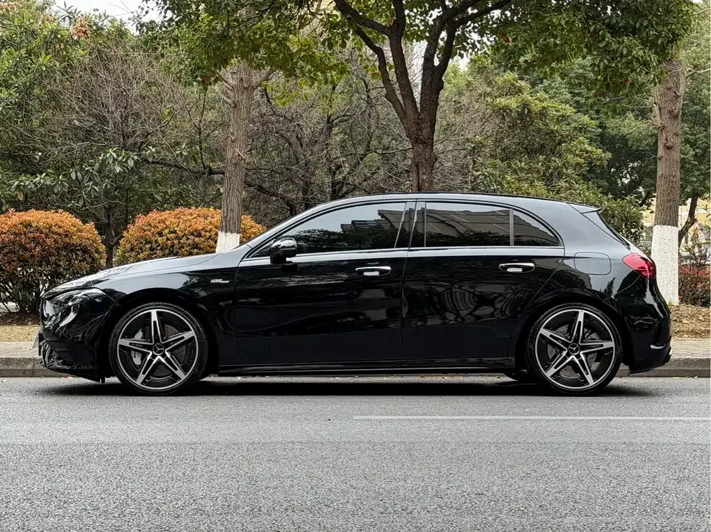 Mercedes-Benz A-Class AMG — фото 5