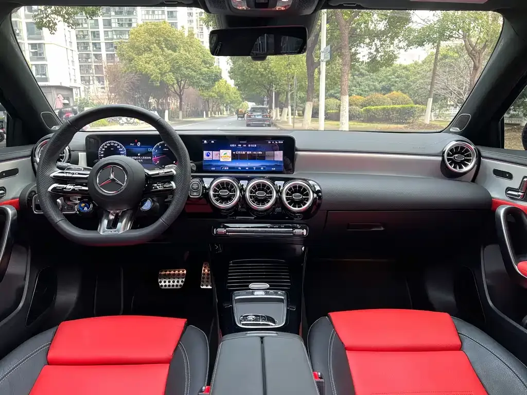 Mercedes-Benz A-Class AMG — фото 7