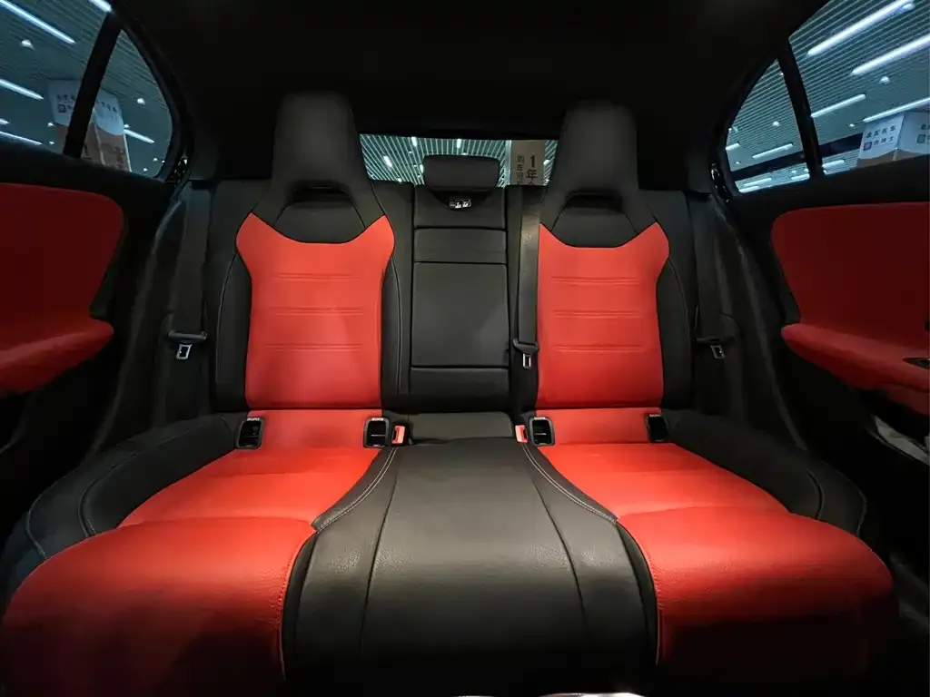 Mercedes-Benz A-Class AMG — фото 2