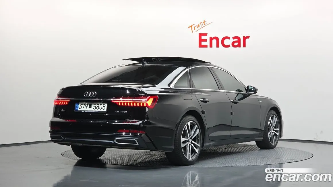 Audi A6 — фото 8