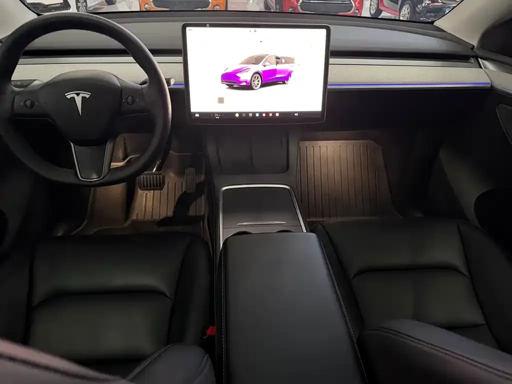 Tesla Model Y 2024 из CN, фото 2
