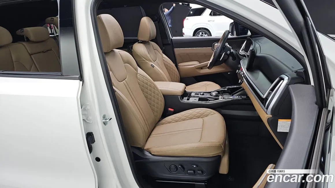 Kia Sorento — фото 6