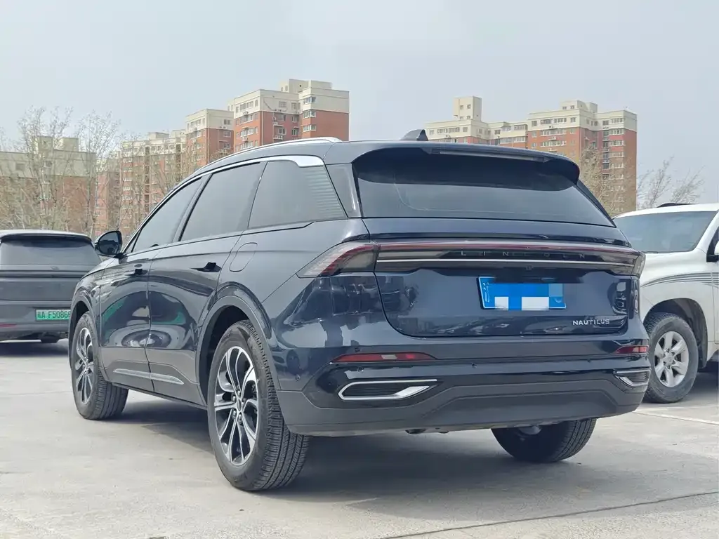Lincoln Nautilus 2023 из CN, фото 5