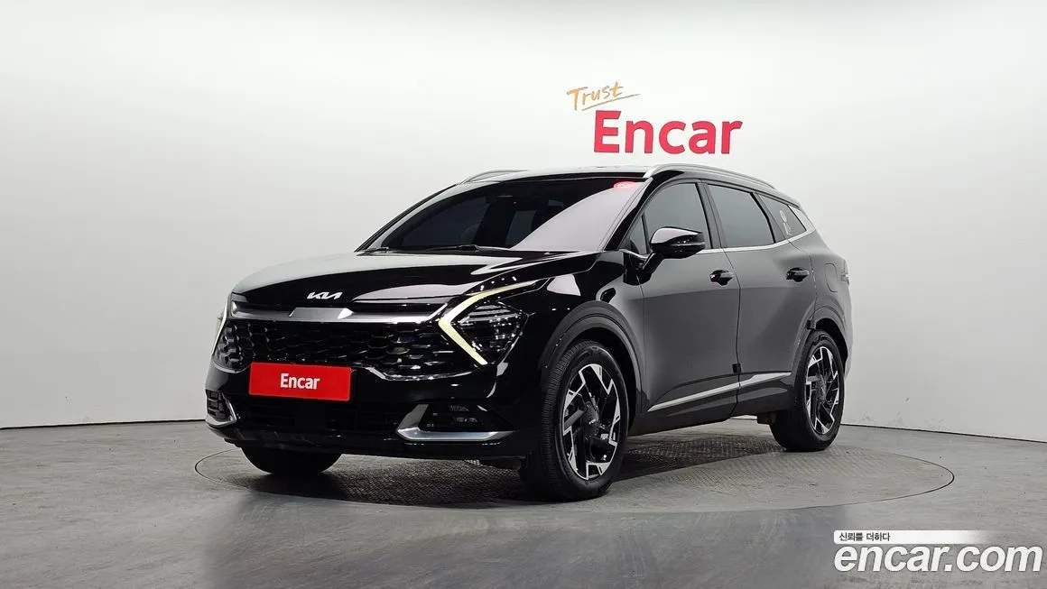 Kia Sportage — фото 1