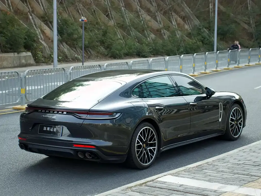 Porsche Panamera 2021 из CN, фото 8