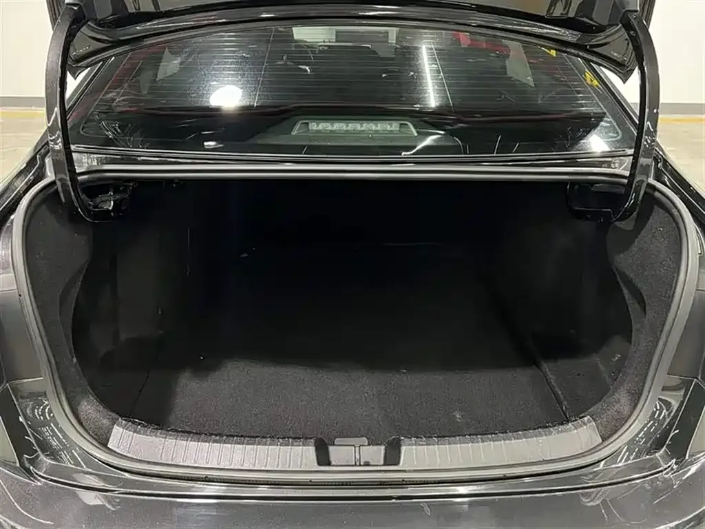 Volkswagen Sagitar 2023 из CN, фото 7