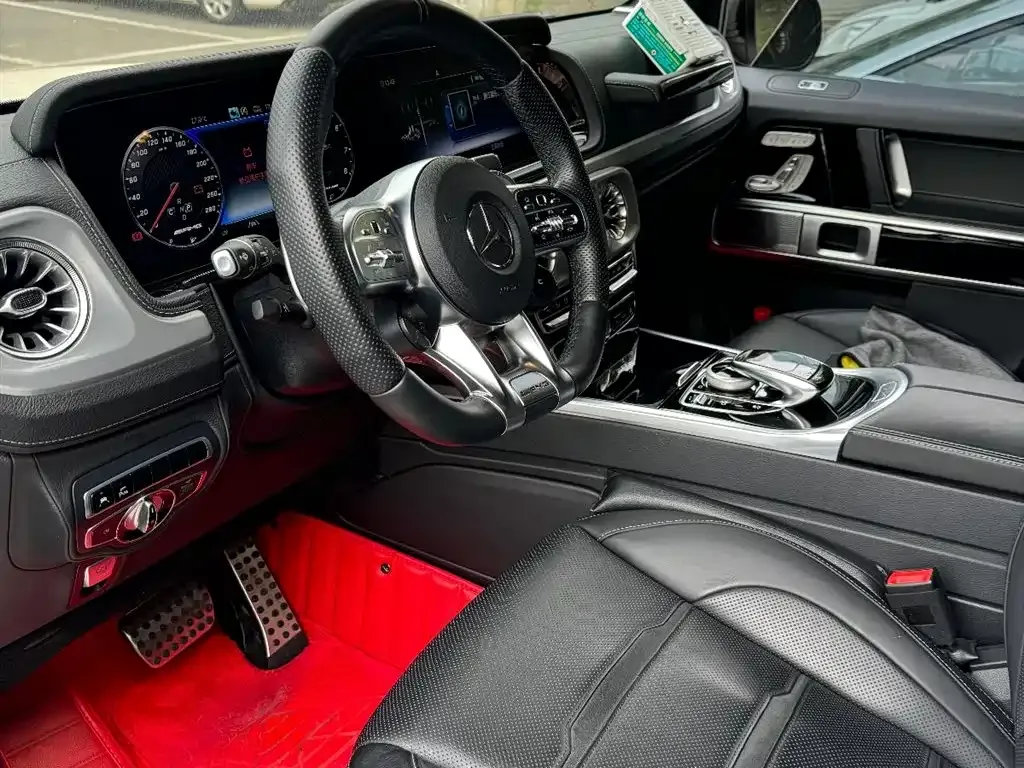 Mercedes-Benz G-Class AMG — фото 7