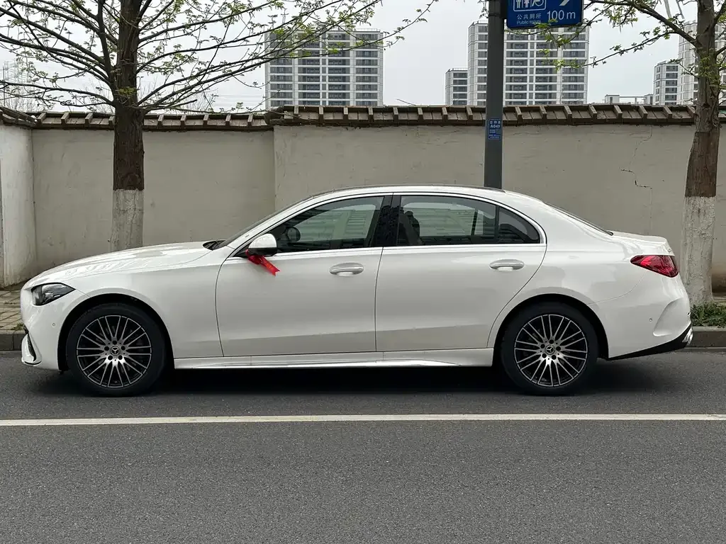 Mercedes-Benz C-Class — фото 10