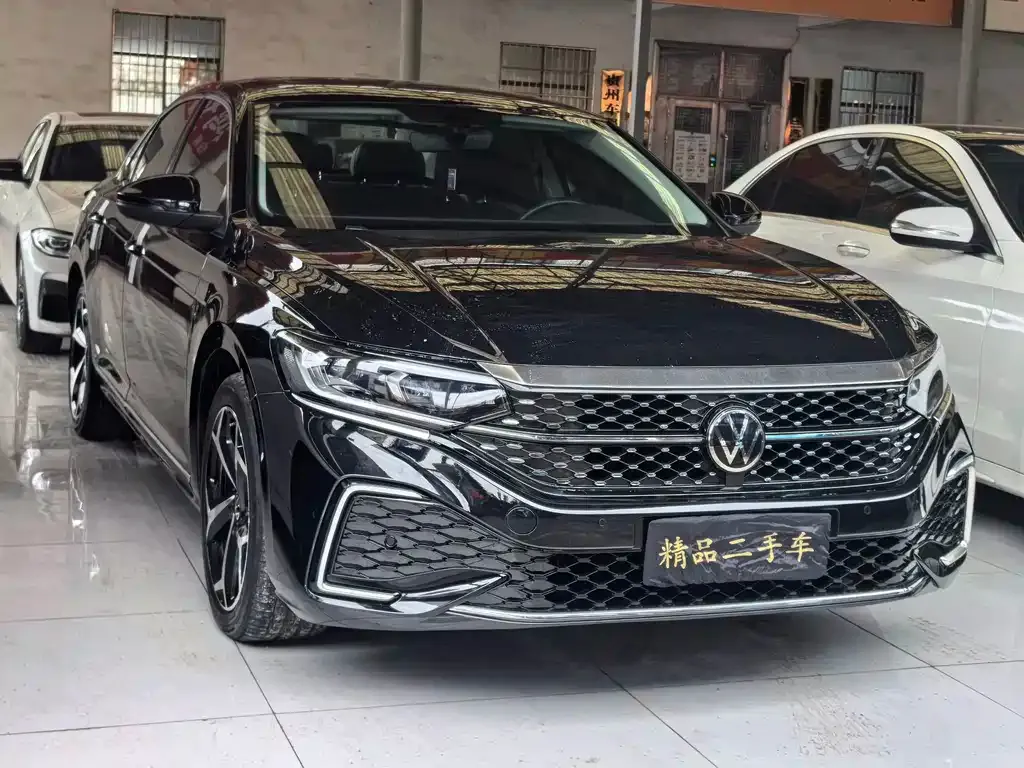 Volkswagen Passat 2024 из CN, фото 3