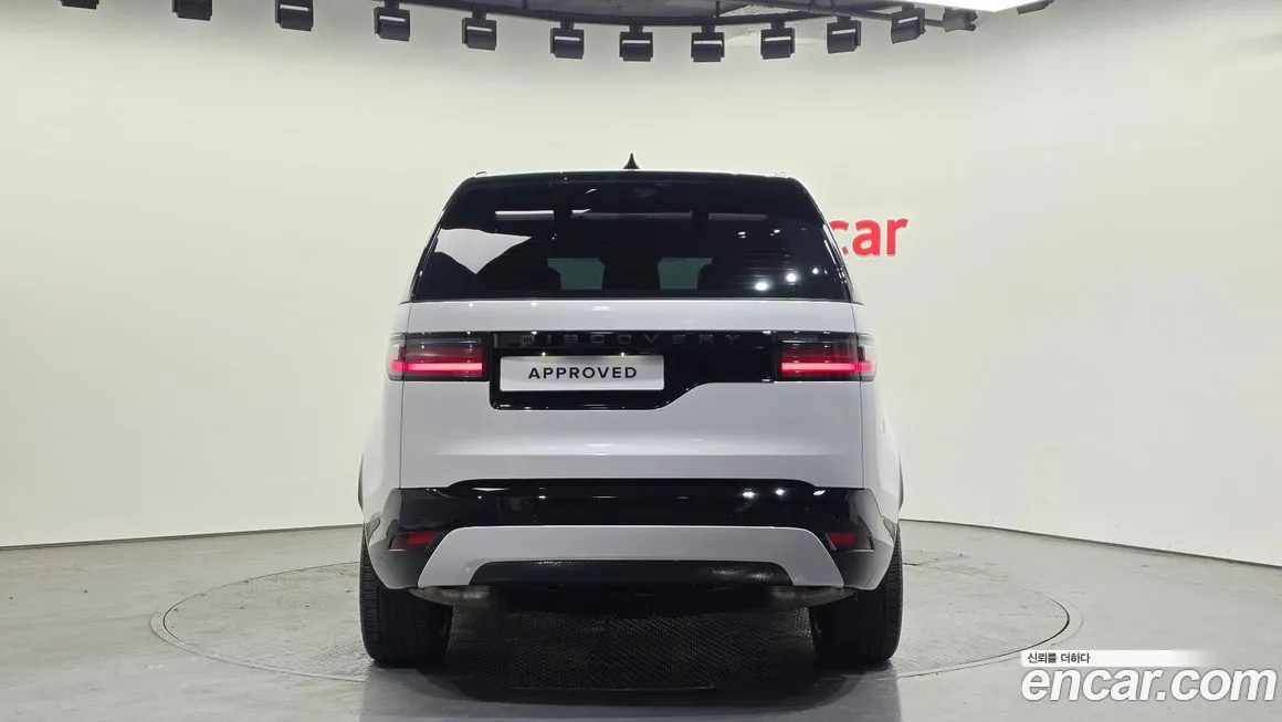 Land Rover Discovery 2024 из KR, фото 4