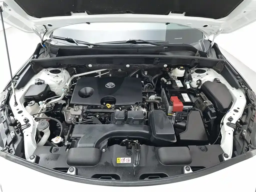 Toyota Harrier 2021 из CN, фото 7