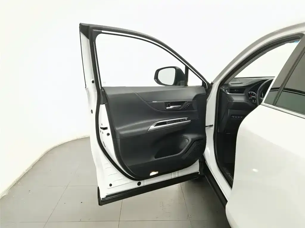 Toyota Harrier 2021 из CN, фото 6