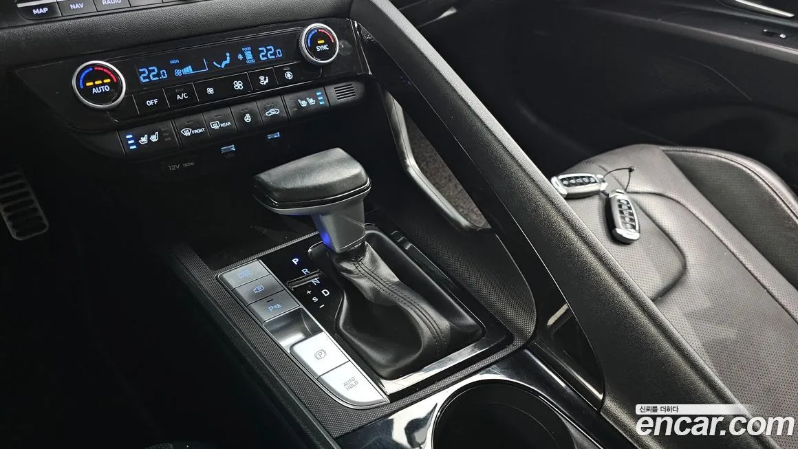 Hyundai AVANTE 2021 из KR, фото 6