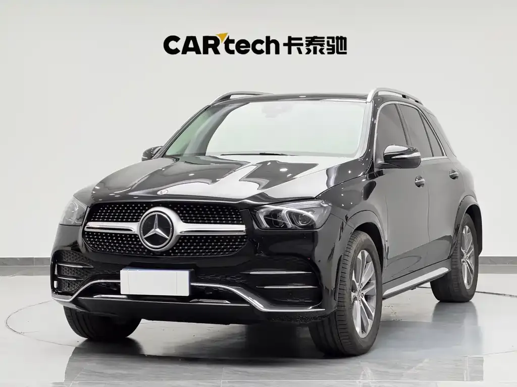 Mercedes-Benz GLE — фото 1