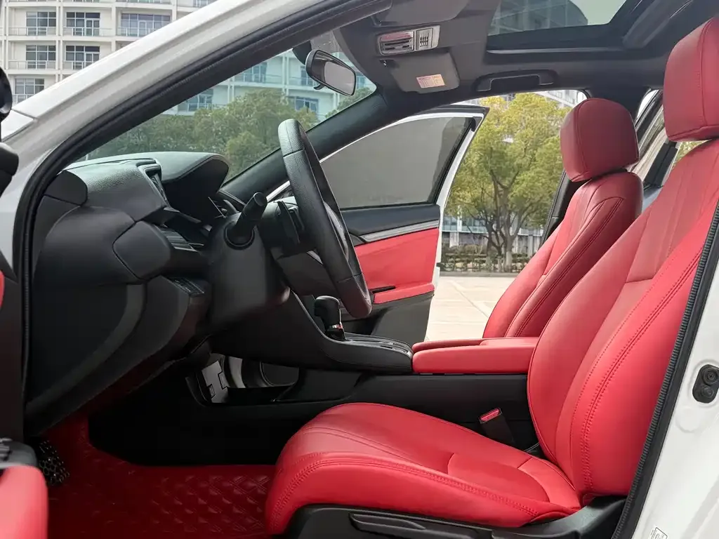 Honda Civic 2022 из CN, фото 3