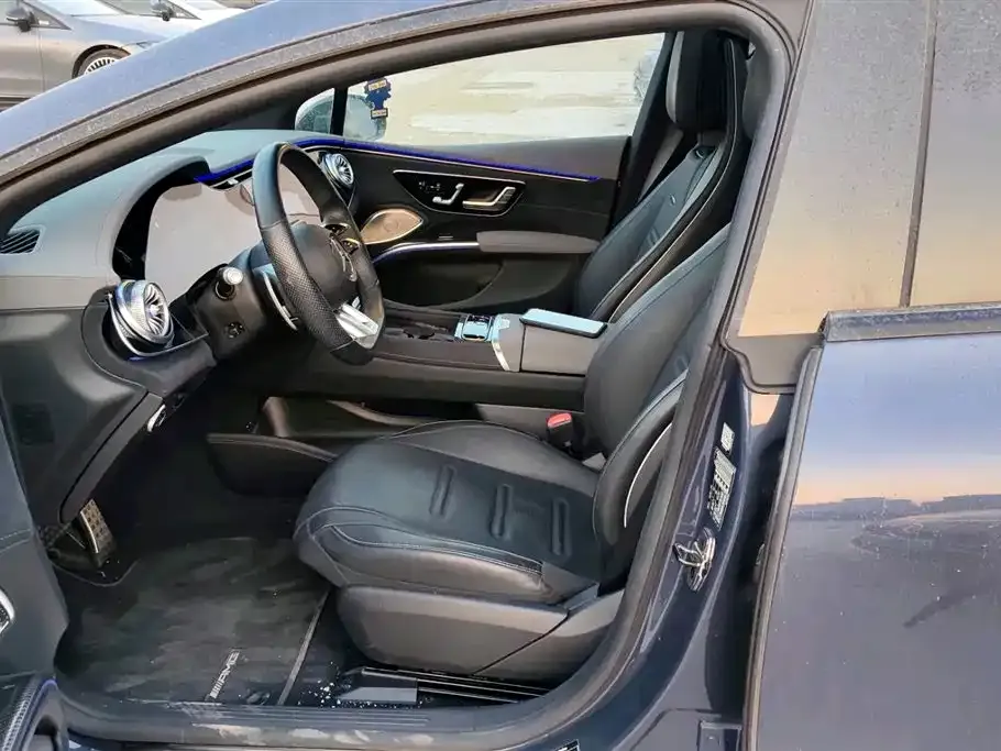 Mercedes-Benz EQS AMG — фото 2