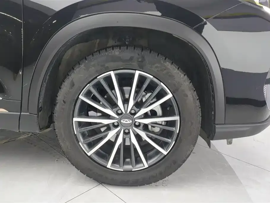 Chery Tiggo 8 PRO — фото 2