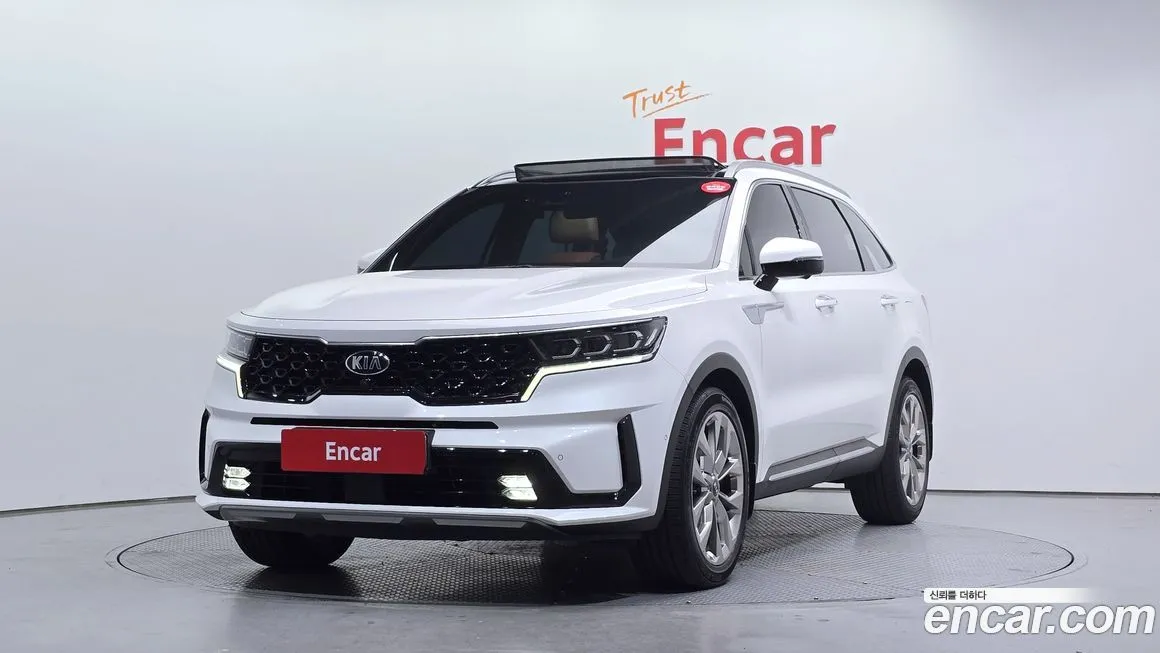 Kia Sorento — фото 1