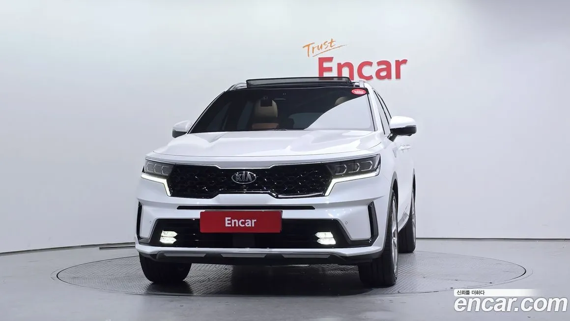 Kia Sorento — фото 4