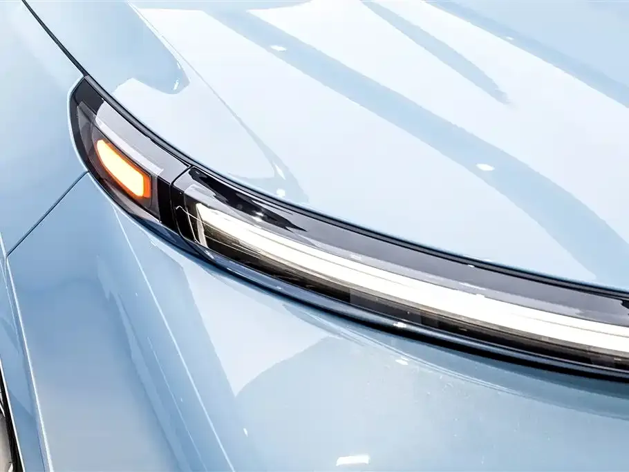 Li Auto L8 2025 из CN, фото 4