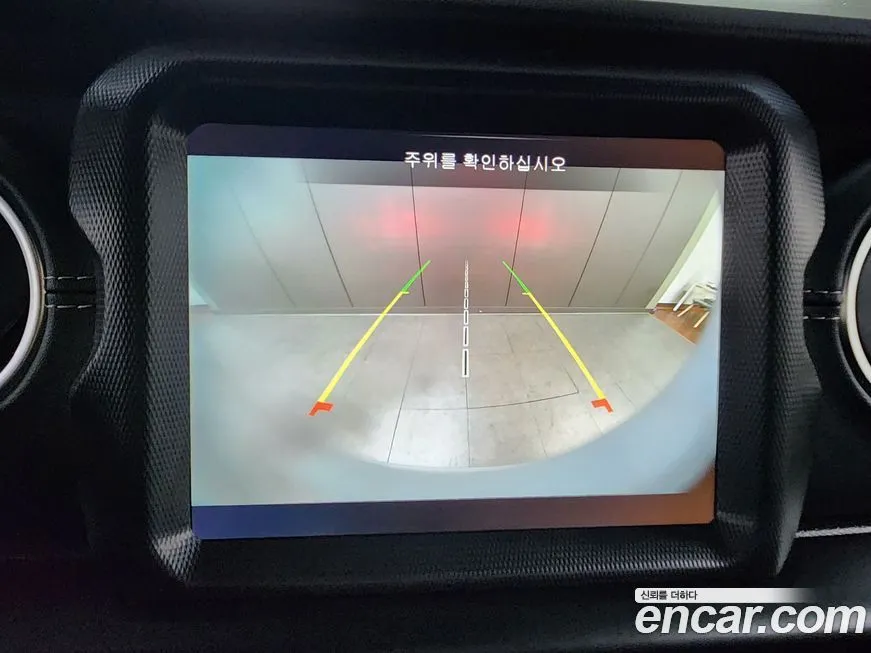 Jeep Wrangler 2022 из KR, фото 5