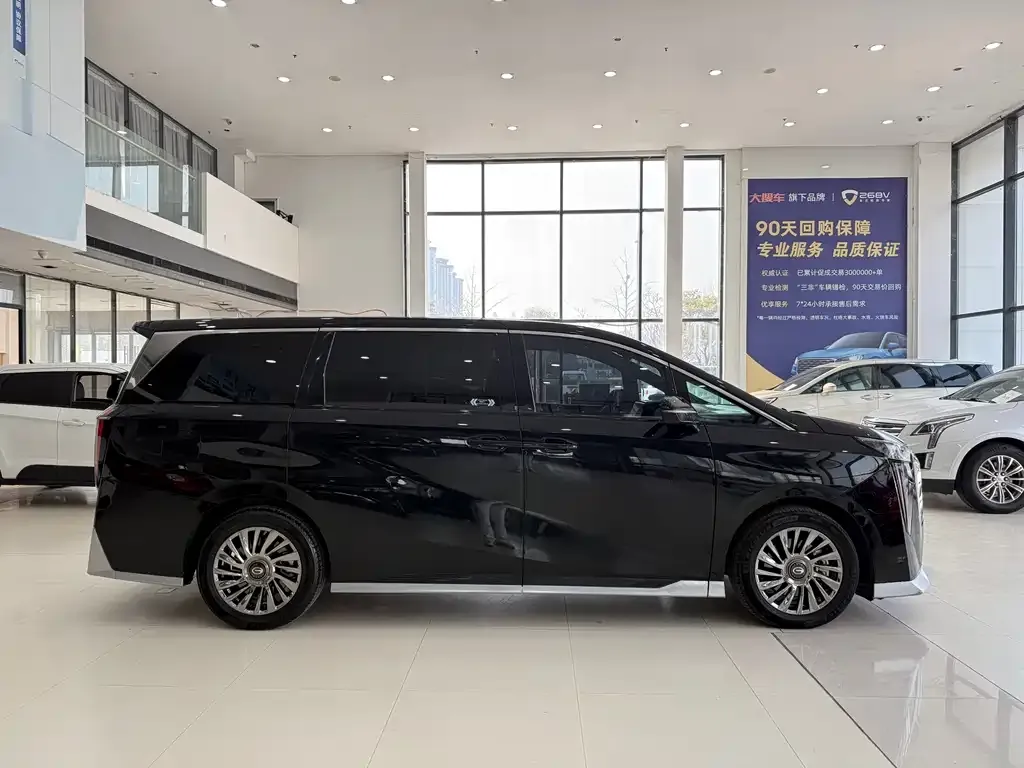 GAC Motor Trumpchi M8 — фото 6
