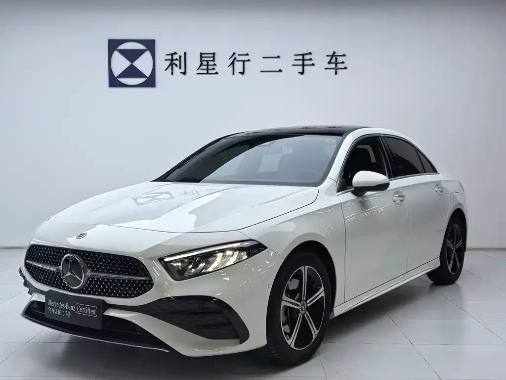 Mercedes-Benz A-Class — фото 1