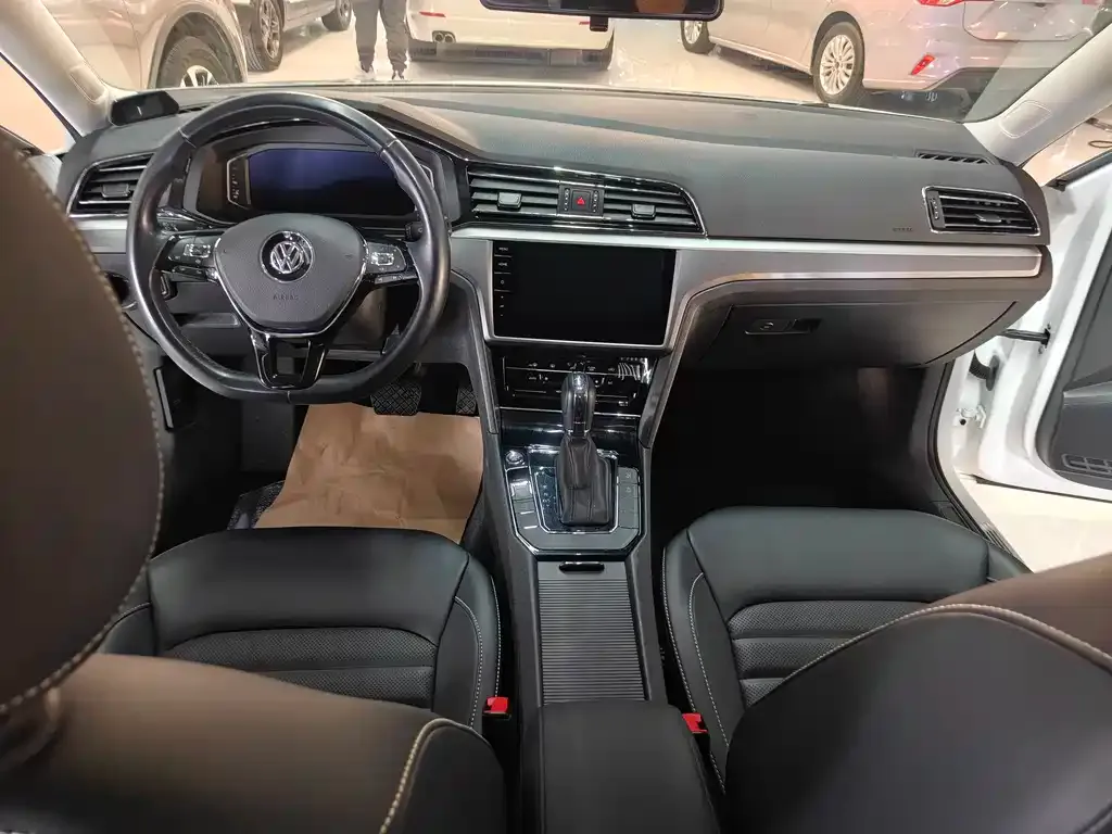 Volkswagen Lamando 2021 из CN, фото 9
