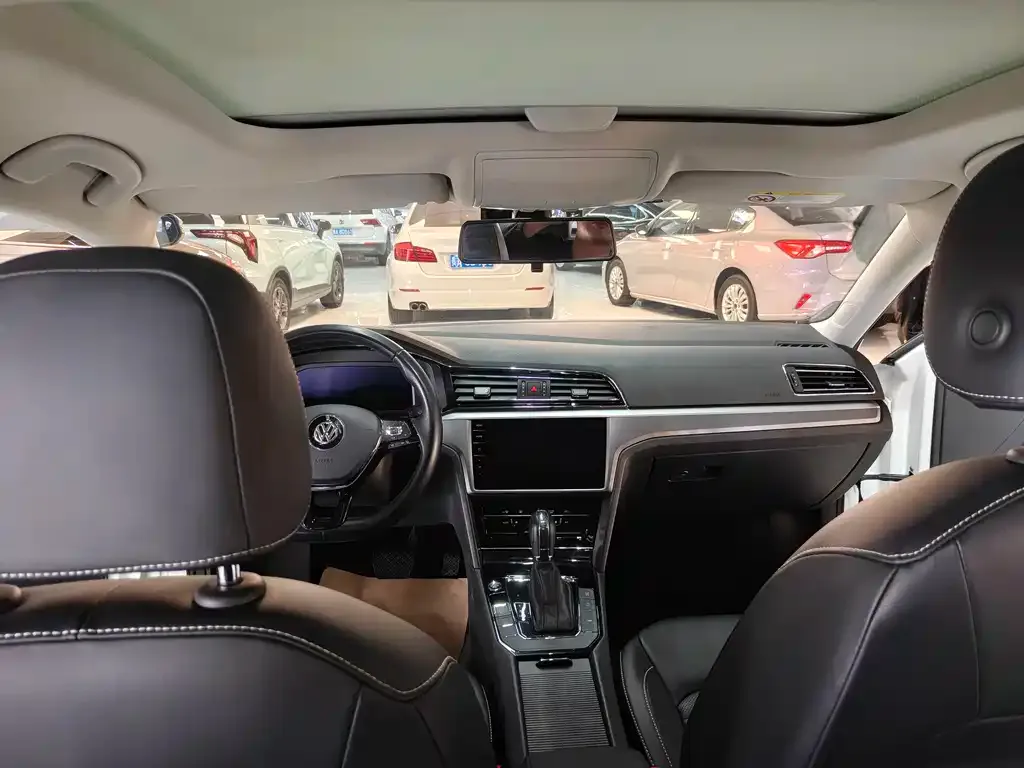 Volkswagen Lamando 2021 из CN, фото 7