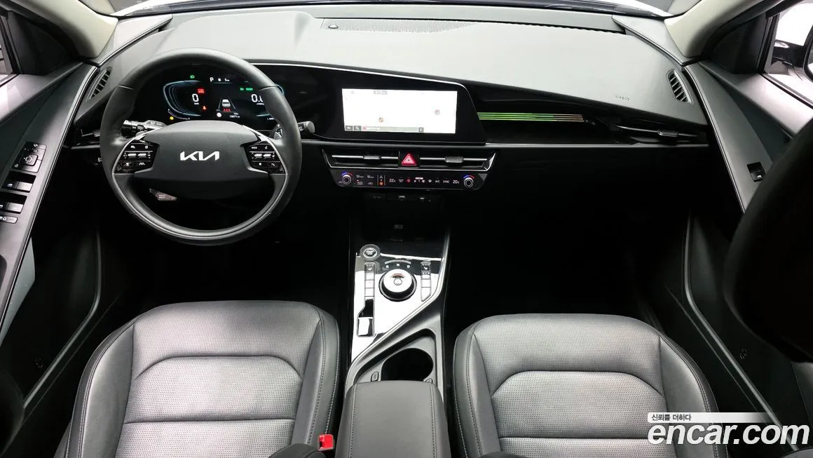 Kia Niro — фото 10