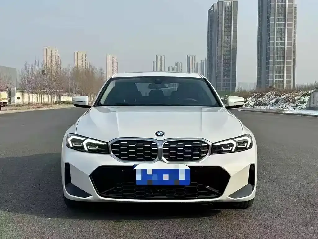 BMW 3 Series 2024 из CN, фото 8