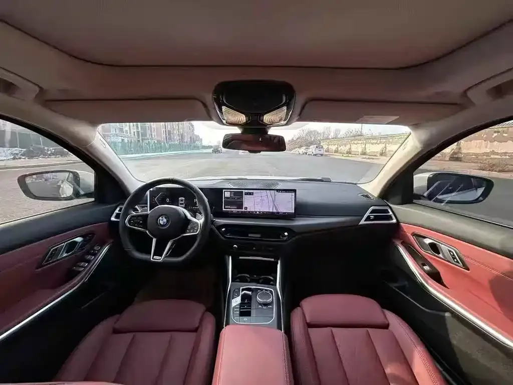 BMW 3 Series 2024 из CN, фото 4