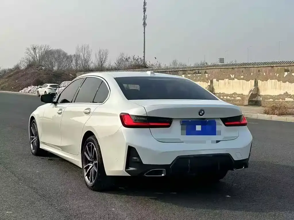 BMW 3 Series 2024 из CN, фото 10