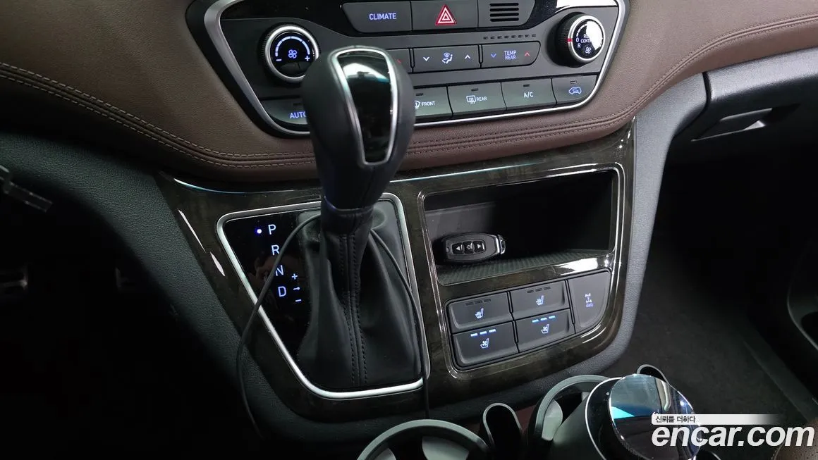 Hyundai Starex 2021 из KR, фото 5