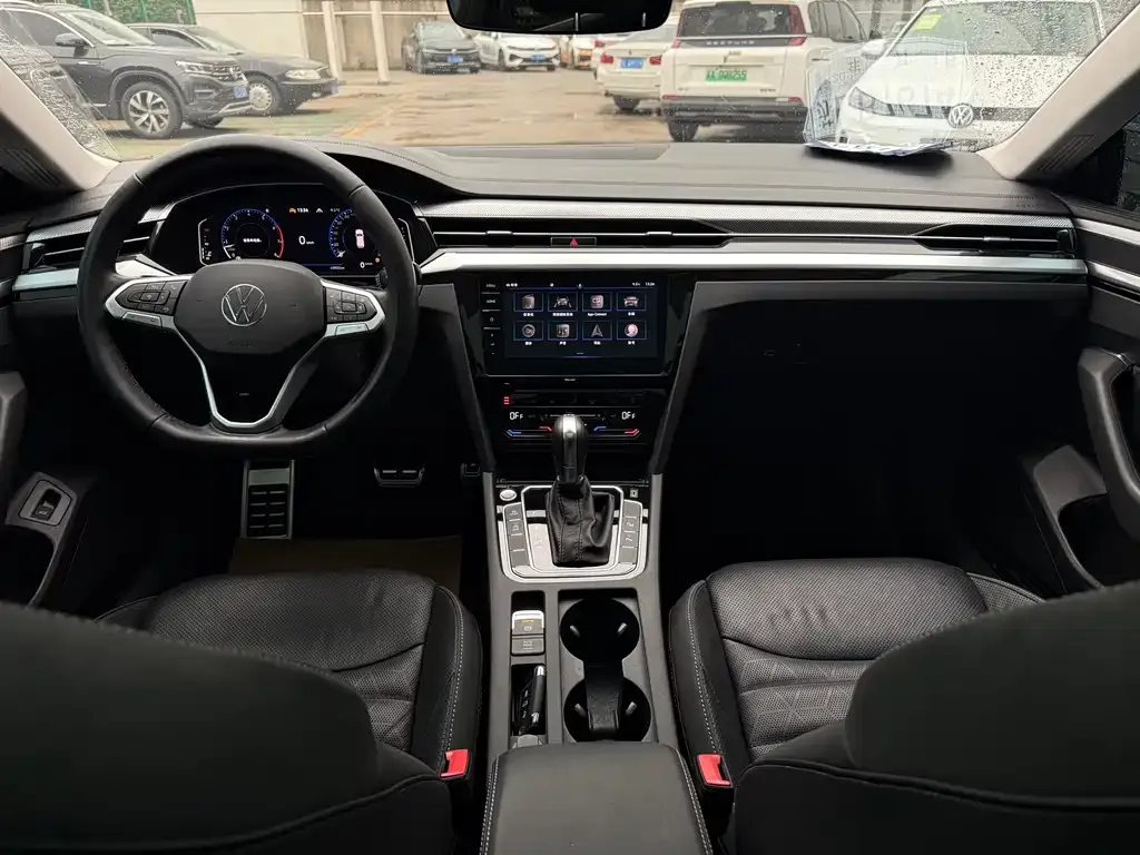 Volkswagen CC 2022 из CN, фото 7