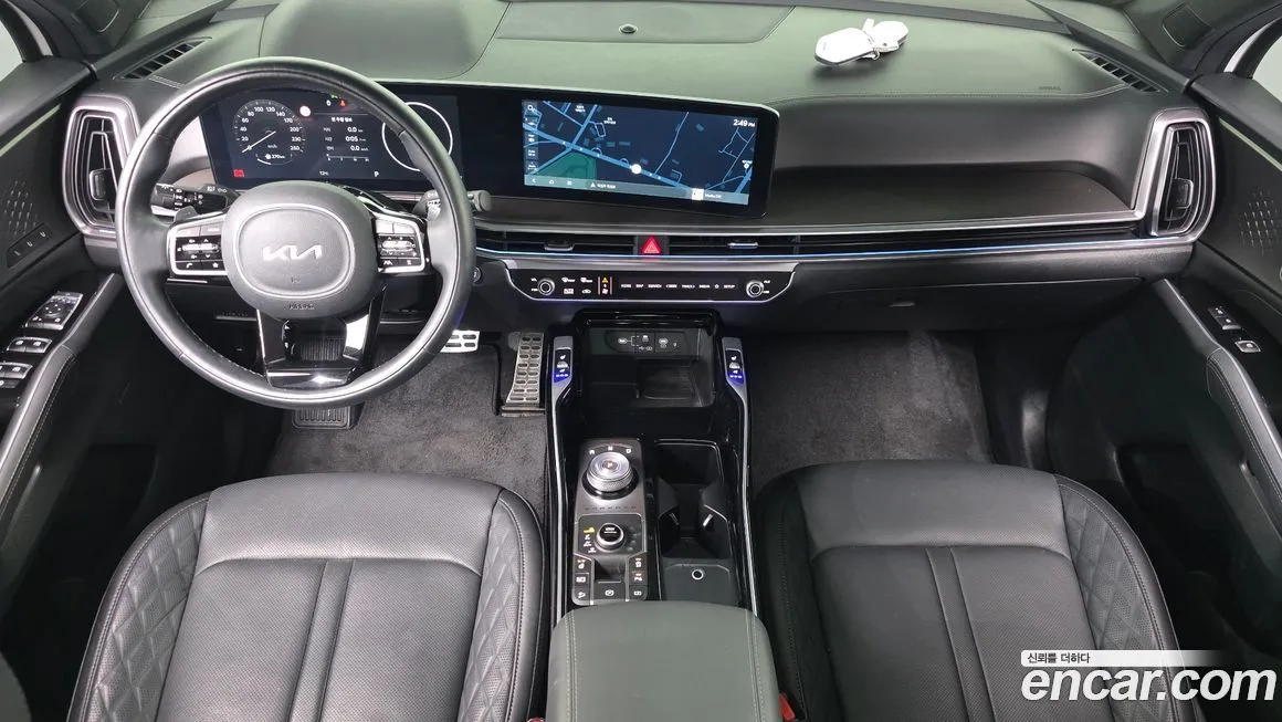 Kia Sorento — фото 10